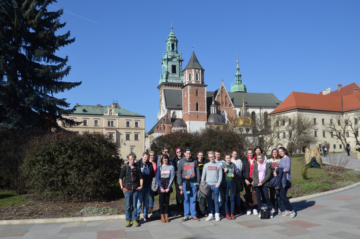 Auf dem Wawel vor der Stanislaus-Kathedrale